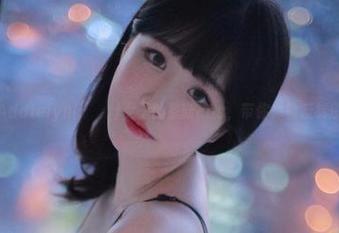 看Addielyn(에디린)女王的最新cos，带你体验反转剧！