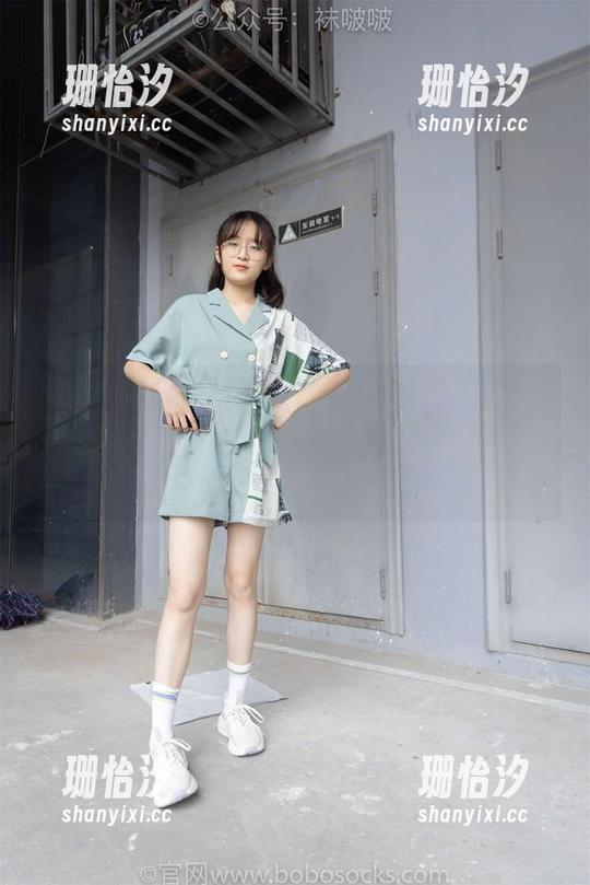 BoBoSocks袜啵啵-小甜豆 BoBoSocks袜啵啵 - 小甜豆带你穿出新高度,免费图片让你看Vans不一样的一面!