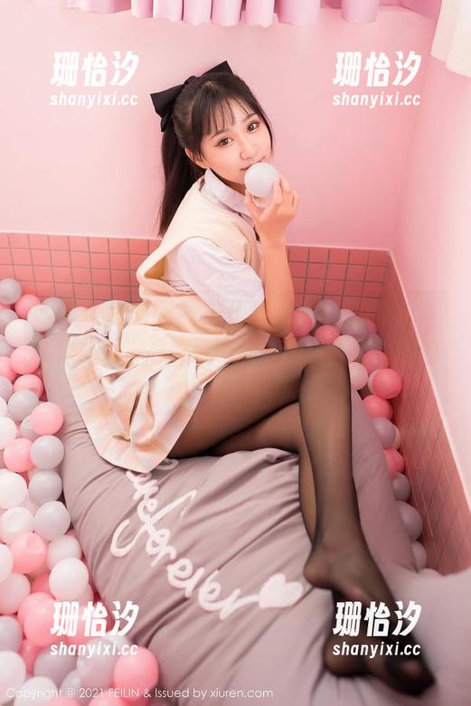Feilin嗲囡囡-芷儿Momoko Feilin嗲囡囡 - 芷儿Momoko的甜心,就像冰淇淋那般好吃——别忘了查收她的新图片更新。