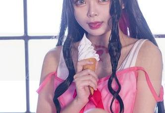 Hachi小芭的写真分享：Asuna模特就职体验，我的相机一直在吃醋，她总是抢镜！