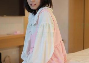 MFStar模范学院 - 加朵babe的浴室日记：这套图不仅洗了澡，还洗了眼！