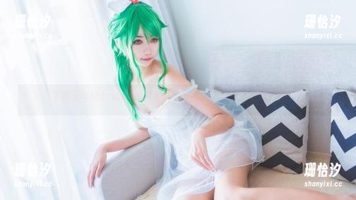 下雨天与Momoko葵葵的吾妻写真图集，谁说就得搞浪漫？