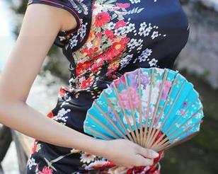 MyGirl美媛馆 - 制服绝配？阿乖Kiddo的图包里还有新问题等着你来猜，太有意思了！