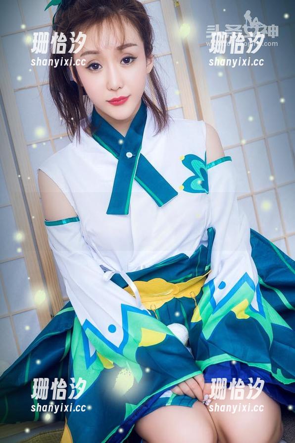 TouTiao头条女神 - 不得了，温心怡镂空高清大片，准备好分享你的青睐吗？