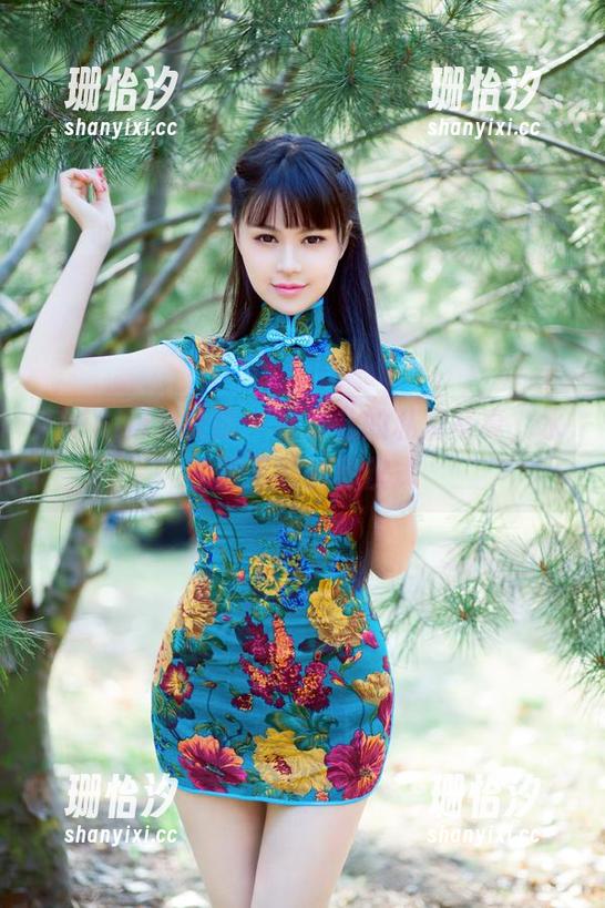 TuiGirl推女郎 - 林清儿的私房写真，水手服下的神秘仪式