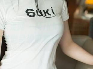 UGirls尤果网 - Mikka涵涵的礼服全套，这视觉呈现可真让人想入非非！