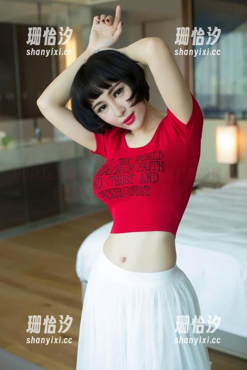 UGirls尤果网-佟蔓 UGirls尤果网 - 怎样才能不被佟蔓的甜心套图吸引?大概是个难题。