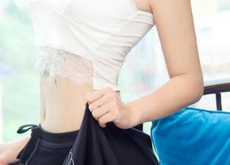 UGirls尤果网 - 张栩菲的无圣光夏日纪念册，图集中还有多少故事？