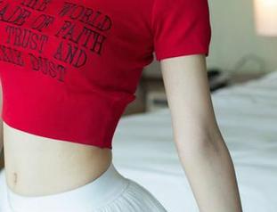 UGirls尤果网 - 校服里的软萌少女，谭晓彤美图图集在线待宰！
