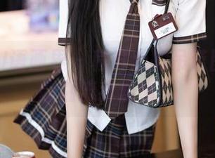 XIAOYU语画界 - 程开心的吊带图集：最新潮流我最懂！