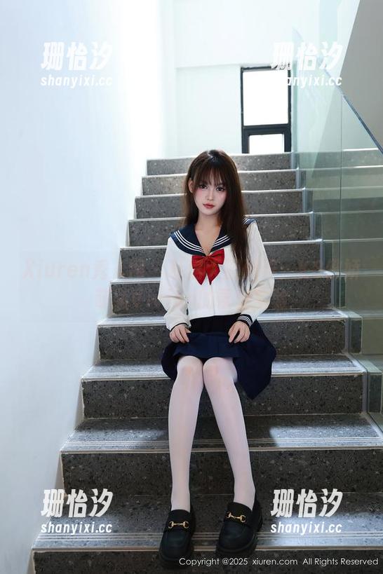 Xiuren秀人网-K8傲娇萌萌Vivian Xiuren秀人网 - 私房大胆破界:K8傲娇萌萌Vivian的蕾丝实验