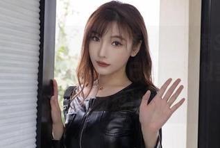 Xiuren秀人网 - 仔细看过周于希Sally的套装合集后，我对自己的穿搭似乎又有了点新想法。