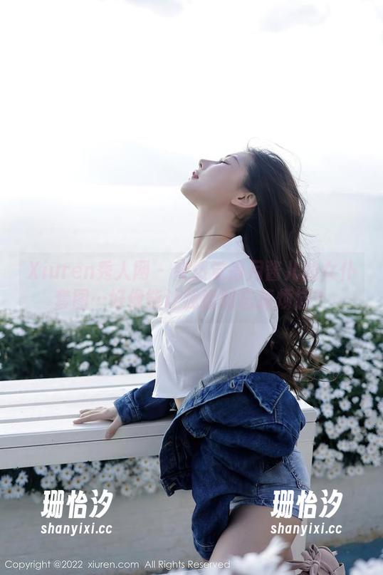 Xiuren秀人网-月酱儿 Xiuren秀人网 - 突然觉得月酱儿的女仆套图…好像能让我暂时忘掉烦恼?