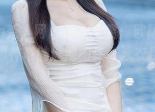 Xiuren秀人网 - 泳衣大赏：欧阳若依带你游览那神奇的泳池图库，泳衣捞也能很色的！
