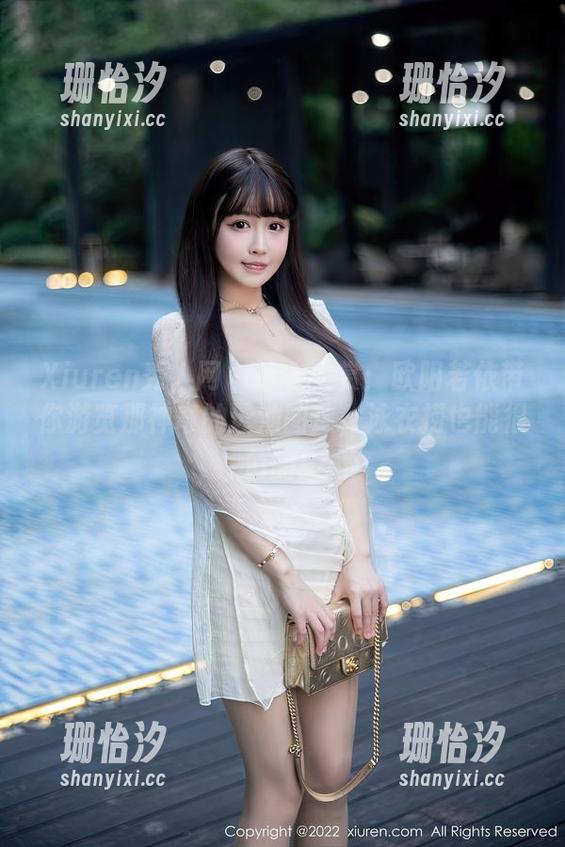 Xiuren秀人网-欧阳若依 Xiuren秀人网 - 泳衣大赏:欧阳若依带你游览那神奇的泳池图库,泳衣捞也能很色的!