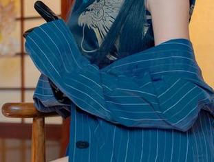 精选Yiko湿润兔体操服，谁说运动不可以美？