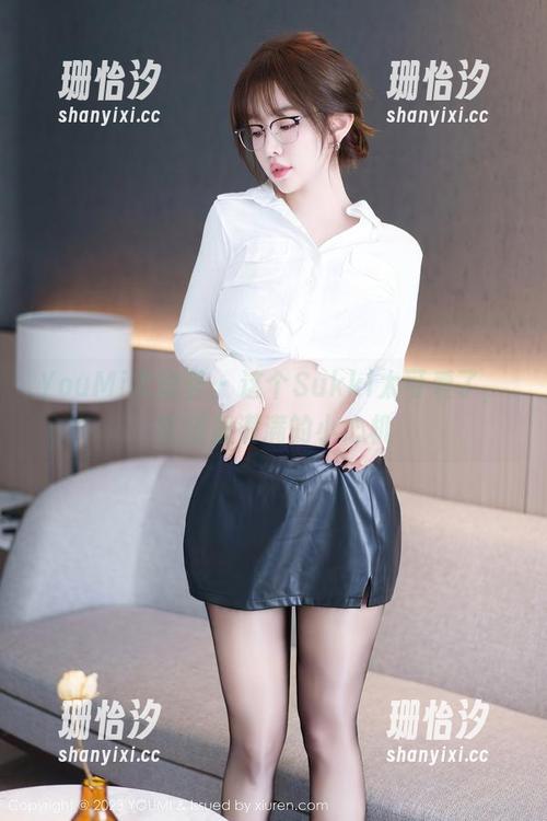 YouMi尤蜜荟-Sukki YouMi尤蜜荟 - 这个Sukki太可爱了,套图里满满的小心机