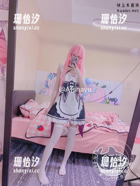 at鲨鱼 at鲨鱼的海边私拍:原图让你觉得海风里也许暗藏着灵魂