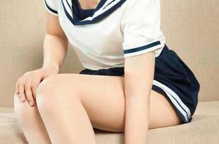 丽柜 - 佳怡：私房界学姐中的二次元传奇！