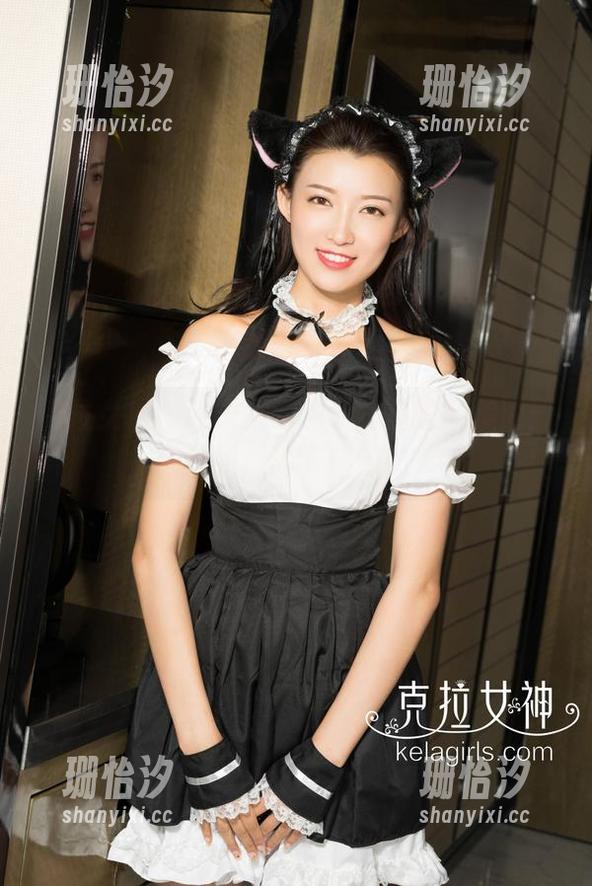 克拉女神-杨暖 克拉女神 - 致未来的你,水晶般的美图:杨暖的透明下载专辑。