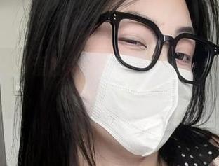 微密圈 - 可爱的肉巴的白纱舞动：黑丝与图包的奇妙混搭