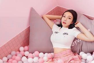 嗲囡囡 - Emily顾奈奈酱的夏日私房——这是一场不太严肃的合集，嘘。