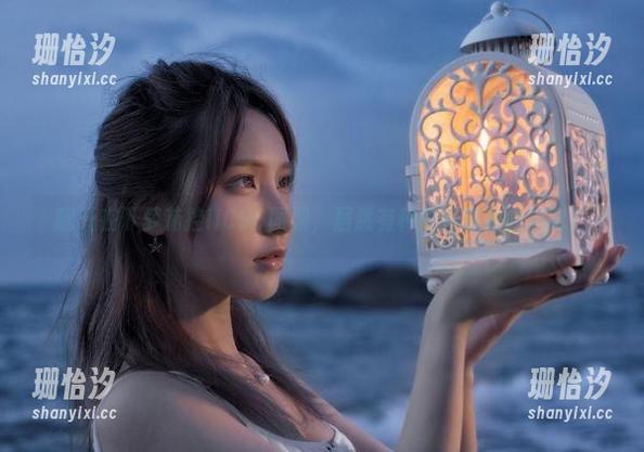 在下萝莉控ii 翻开在下萝莉控iiC96图册,居然有种时间停止的错觉?