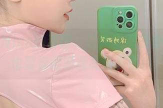 奈汐酱Nice的套图，让我觉得即使是忧愁也要穿得漂漂亮亮再说！