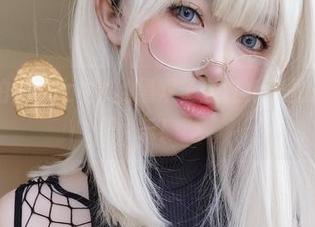 午夜不怕鬼，女主K的黑双子通过免费图册送你快乐！