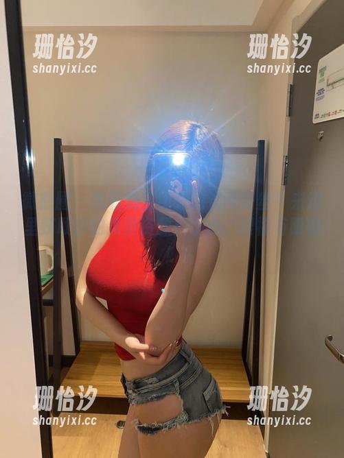 奶宝妹纸 微密圈 - 想看奶宝妹纸的渔网蕾丝?来这里获取你的免费资源!小心,眼福有限哦!