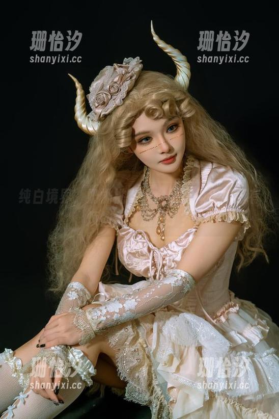 纯白境界，奶桃桃在线：原图似乎把所有烦恼都过滤掉了？
