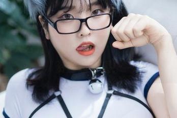 私拍秘籍大公开，宋哈娜(송하나)的戴面具兔女郎资源超有趣！