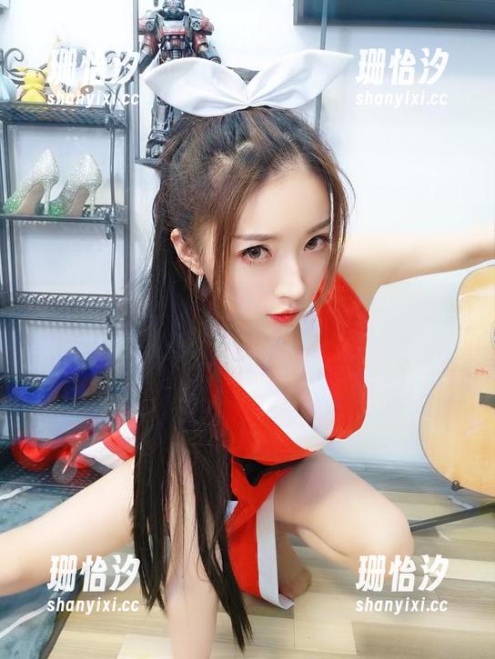 小女巫露娜 小女巫露娜的大韩航空制服,那个无圣光图集里到底藏着些什么?