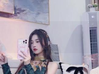 无圣光下的小小奶瓶儿：一场套图与迦南的奇遇