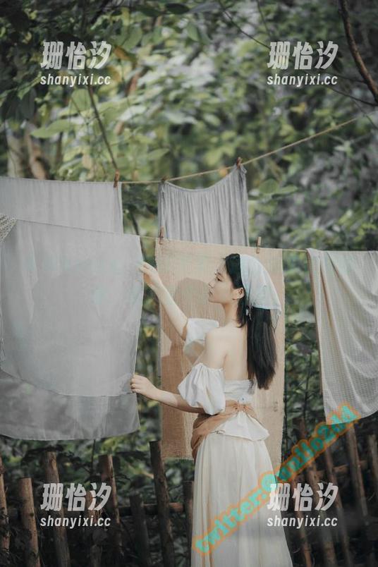 年年Nnian：妹妹图集，适合追求定制的你，也算是个小心思吧。