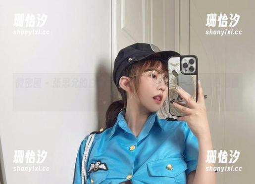 微密圈 - 张思允的白吊带袜写真：宽松又温柔的白色恋曲图包