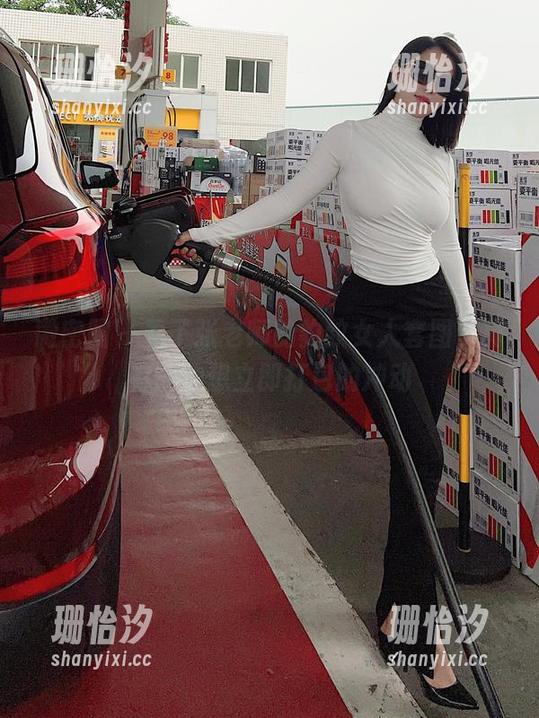 微密圈 - 看了张老师的豹纹女人套图，真有一种想立即打包的冲动
