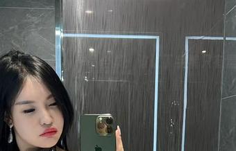 微密圈 - 张鑫baby作品合集：谁说丁字裤只有黑色才有戏？