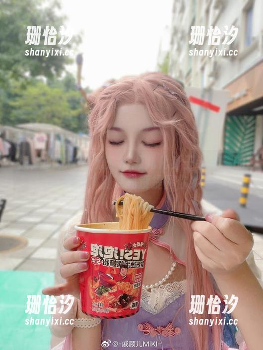 撩人的私拍合集：戚顾儿化身王者荣耀的虞姬，别说我没提醒你！