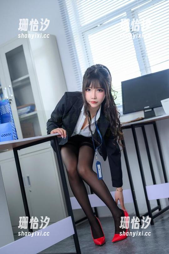 抱走莫子aa的野兔女郎合集，准备好被可爱的‘兔子’迷倒了吗？
