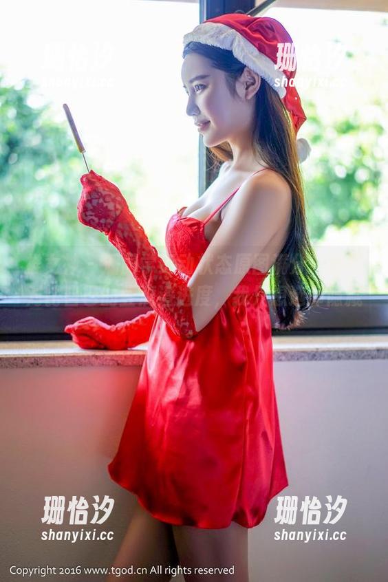 推女神 - 潇同学运动状态原图满分，然而对比自己的豆腐渣进度，我只想选择隐藏。