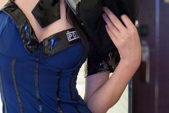 推女郎 - 白衬衫不只是衬衫！看哈尼宝宝如何赋予它新生命，最新套图不容错过！