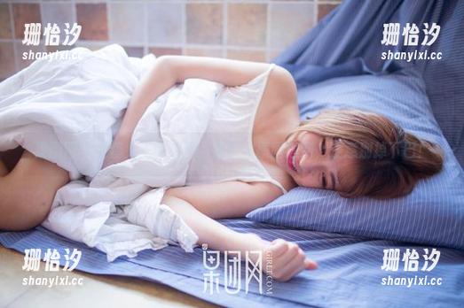 果团网-周于希 果团网 - 全套女王的威严,周于希原图送到,注意别掉下巴!