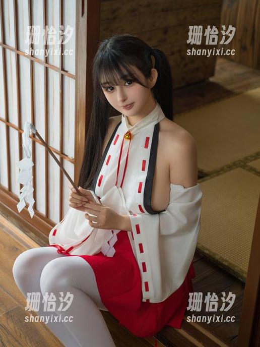 桜井宁宁分享的女孩图片，emm…好像掉进了粉色的云朵里？