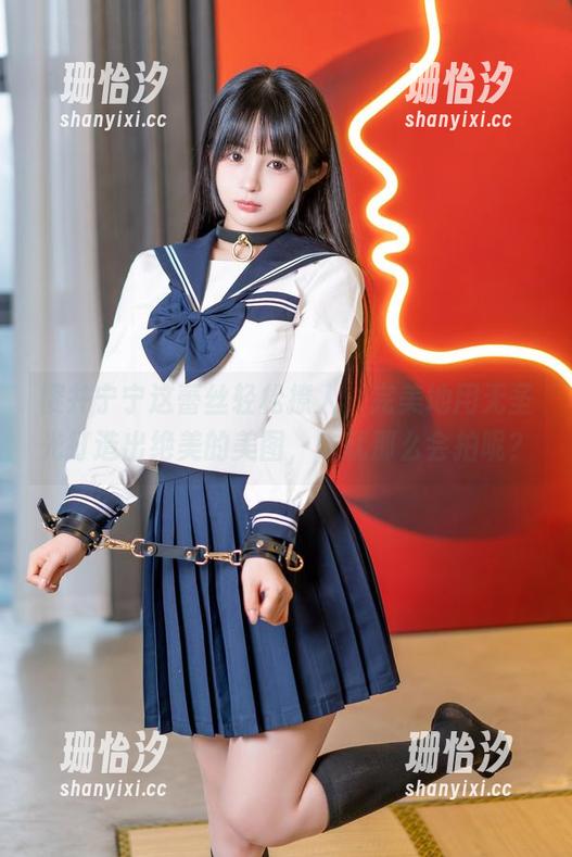 樱井宁宁这蕾丝轻松撩人，完美地用无圣光打造出绝美的美图，咋就那么会拍呢？