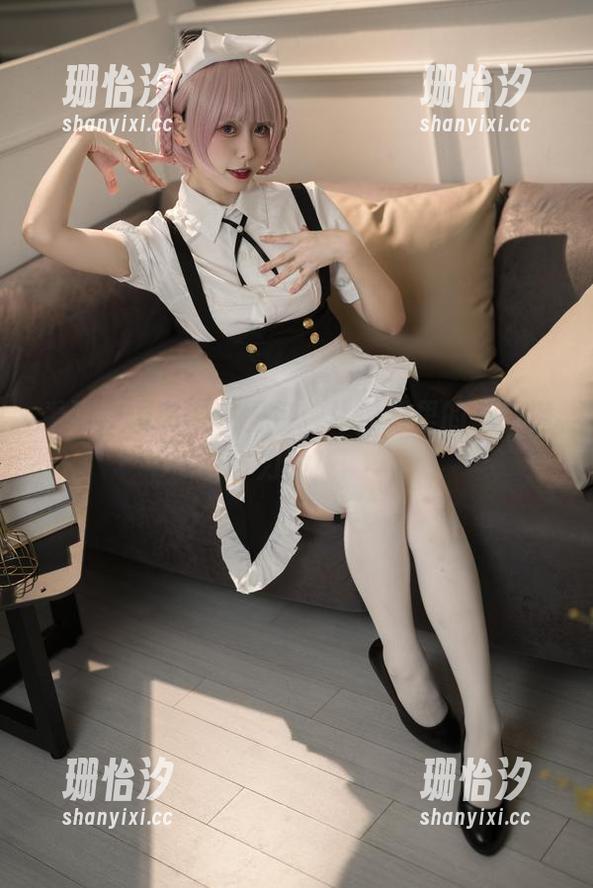 看吧，樱岛嗷一图包：体操服里的运动潜力股！