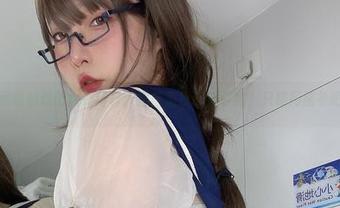 次屁啦的透明女仆写真，图册里找不到钥匙，只能用脑补吧。