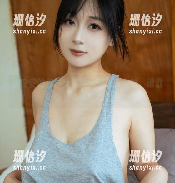 浅安安的棉袜大冒险：都是我穿的，谁敢说里头没啥猫腻？
