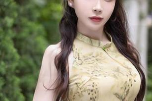 秀人网 - 从来没想过，LindaLinda的棉袜可以如此撩人——高清写真见！