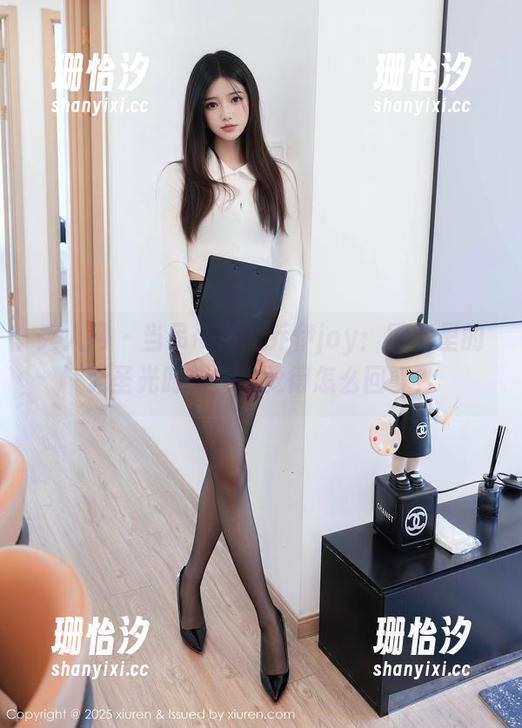 秀人网-乔伊joy 秀人网 - 当吊带遇上乔伊joy:图集里的无圣光时刻,你觉得怎么回事?